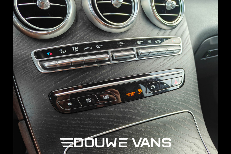 Mercedes-Benz GLC 300e 4MAtic Panorama Sportpakket AMG LinePlus DAB
