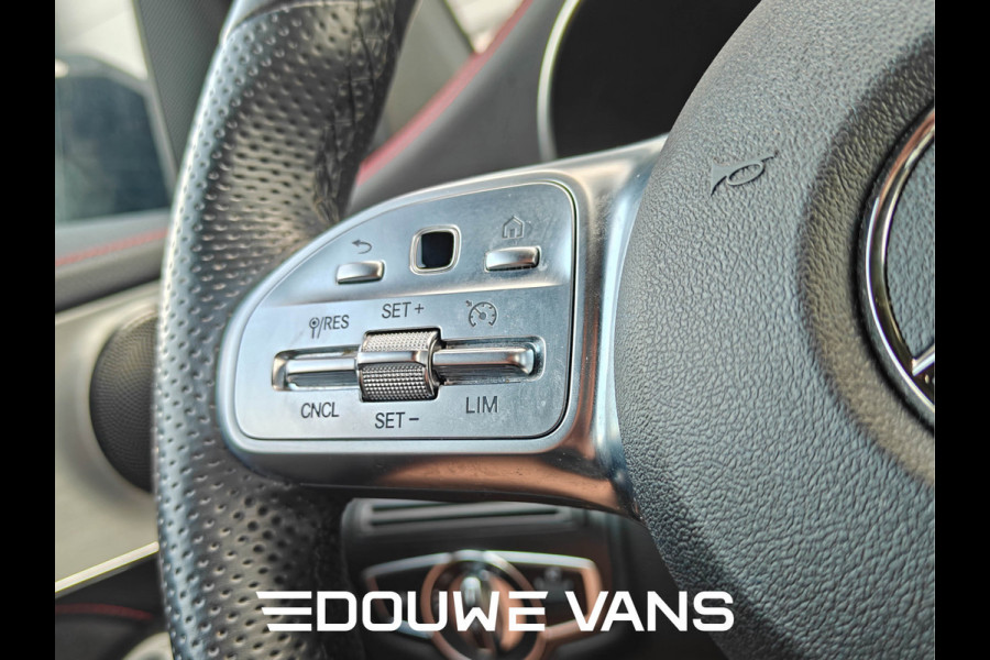 Mercedes-Benz GLC 300e 4MAtic Panorama Sportpakket AMG LinePlus DAB