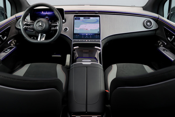 Mercedes-Benz EQE SUV 300 AMG Line 91 kWh | ex Btw. € 59.500,- | Distronic+ | Memory | Panoramadak | Digital Light | Verwarmd Stuurwiel | Burmester | Warmtepomp | Keyless Go | Augmented Reality |