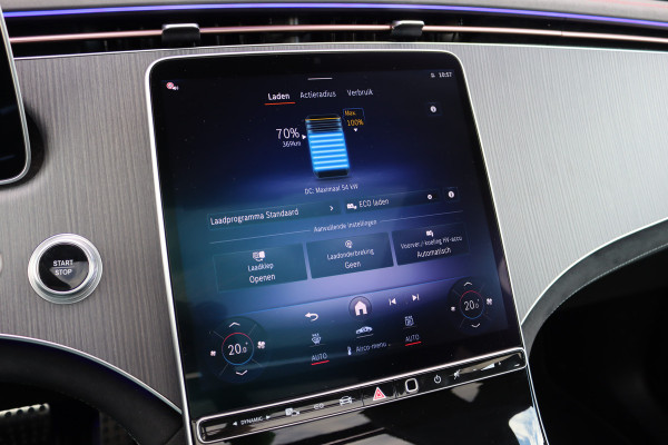 Mercedes-Benz EQE SUV 300 AMG Line 91 kWh | ex Btw. € 59.500,- | Distronic+ | Memory | Panoramadak | Digital Light | Verwarmd Stuurwiel | Burmester | Warmtepomp | Keyless Go | Augmented Reality |