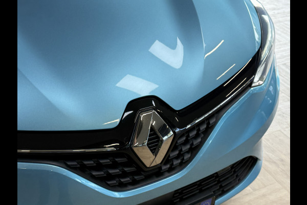 Renault Clio 1.3 TCe 130 | Edition One | Groot Navi | Bose | Camera | 17" | Carplay |