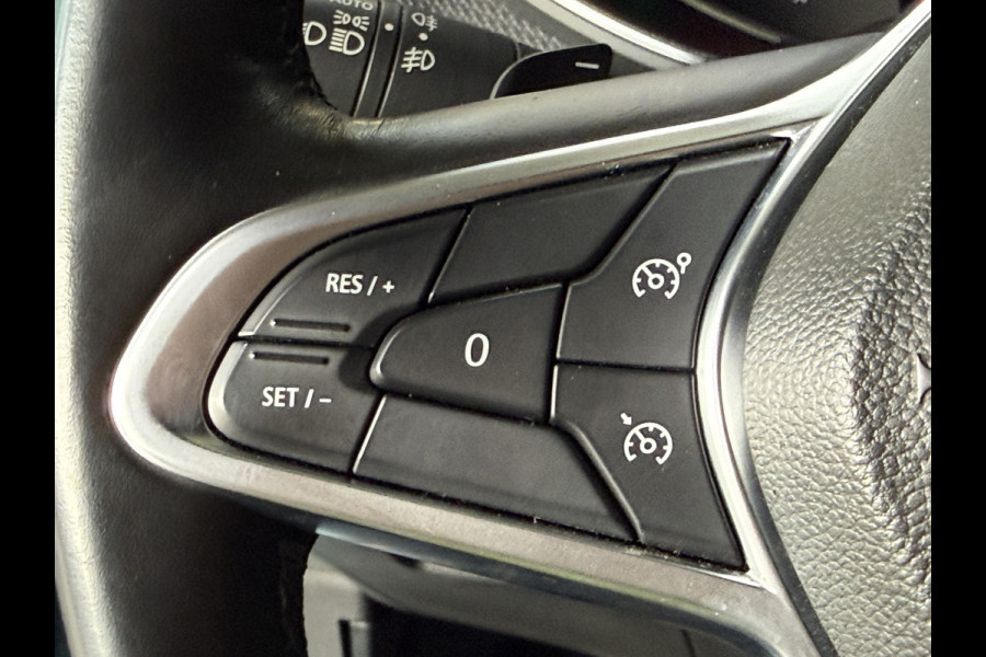 Renault Clio 1.3 TCe 130 | Edition One | Groot Navi | Bose | Camera | 17" | Carplay |