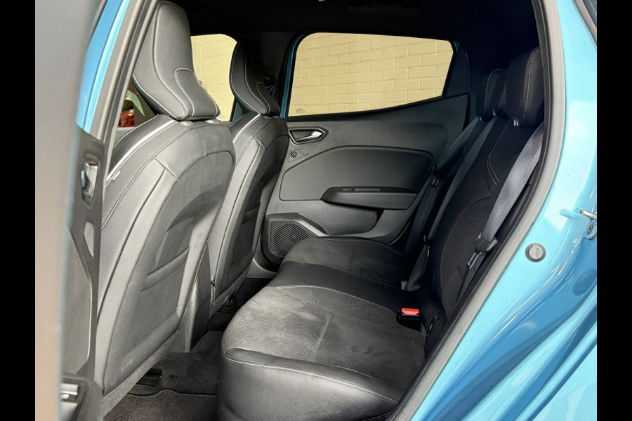 Renault Clio 1.3 TCe 130 | Edition One | Groot Navi | Bose | Camera | 17" | Carplay |