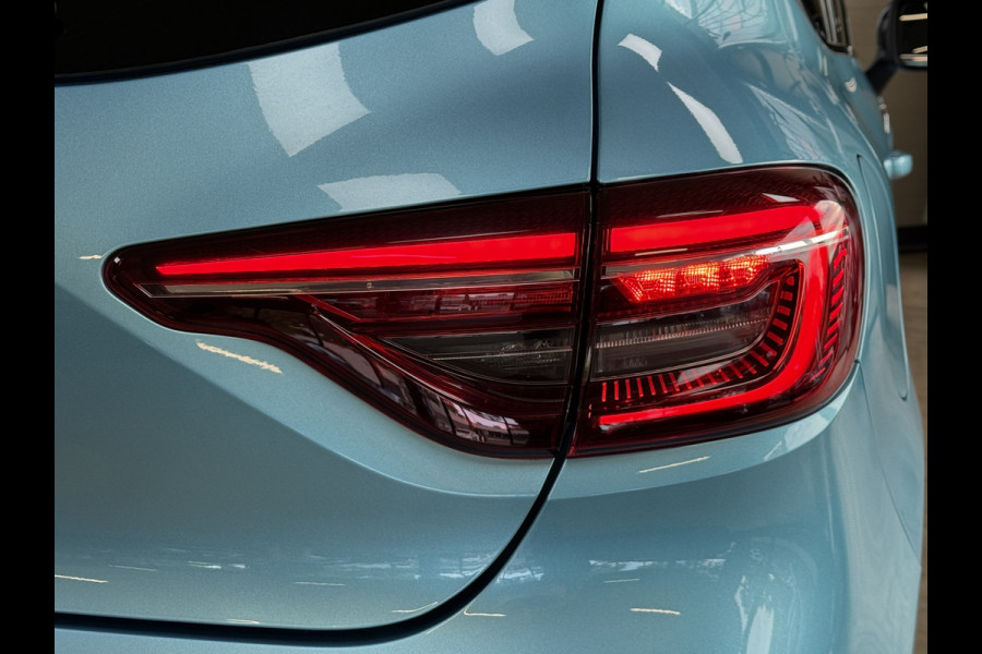 Renault Clio 1.3 TCe 130 | Edition One | Groot Navi | Bose | Camera | 17" | Carplay |