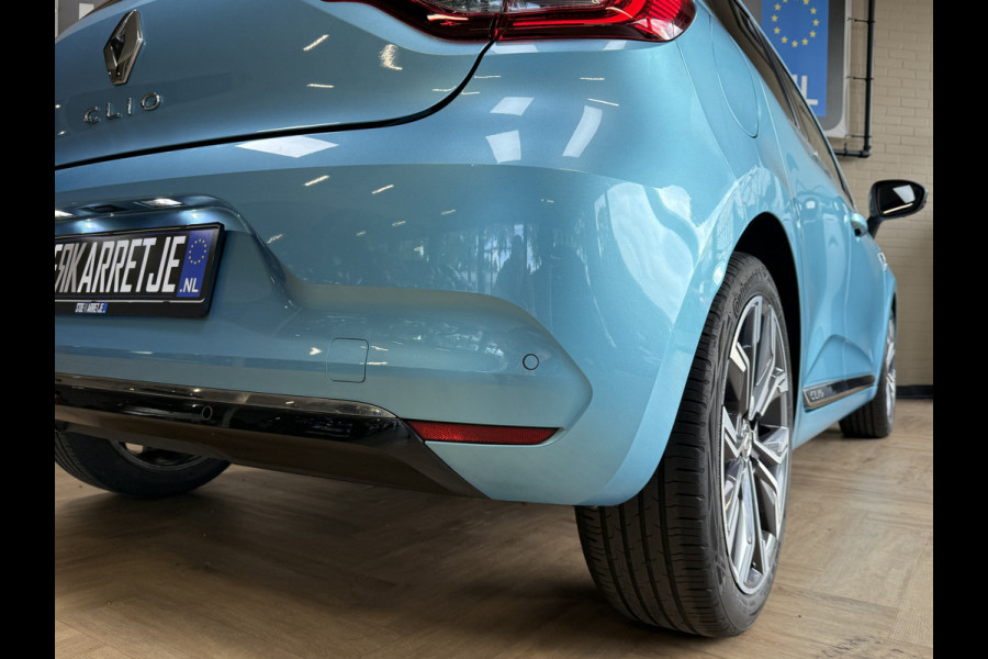 Renault Clio 1.3 TCe 130 | Edition One | Groot Navi | Bose | Camera | 17" | Carplay |