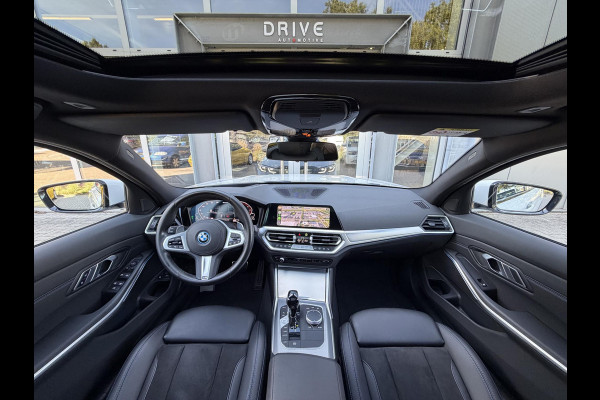 BMW 3 Serie Touring 330e xDrive High Ex. M-Sport|SOH90%|Pano|Laser|Driving Ass Prof|HUD|HiFi||Trekhaak