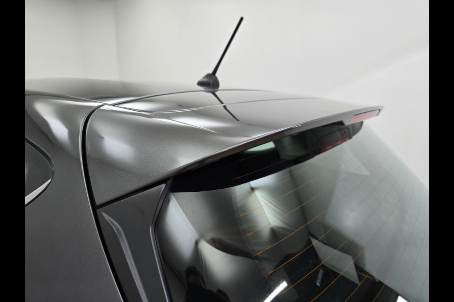 Ford Fiesta Occasion 1.0 EcoBoost Titanium met cruisecontrol en carplay radio | Tweedehands Ford Fiesta antracietgrijs | Navi | 6V