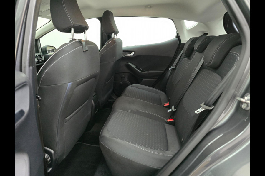 Ford Fiesta Occasion 1.0 EcoBoost Titanium met cruisecontrol en carplay radio | Tweedehands Ford Fiesta antracietgrijs | Navi | 6V