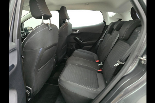 Ford Fiesta Occasion 1.0 EcoBoost Titanium met cruisecontrol en carplay radio | Tweedehands Ford Fiesta antracietgrijs | Navi | 6V