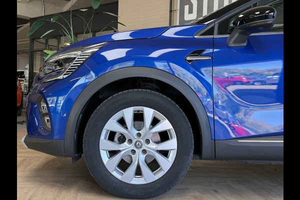 Renault Captur 1.3 TCe 130 Intens | Groot Navi | 360 Camera | 17" | PDC V+A | Trekhaak | 100% Onderhouden!