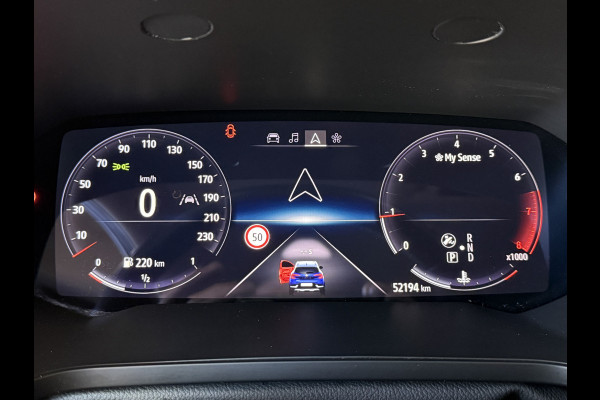 Renault Captur 1.3 TCe 130 Intens | Groot Navi | 360 Camera | 17" | PDC V+A | Trekhaak | 100% Onderhouden!