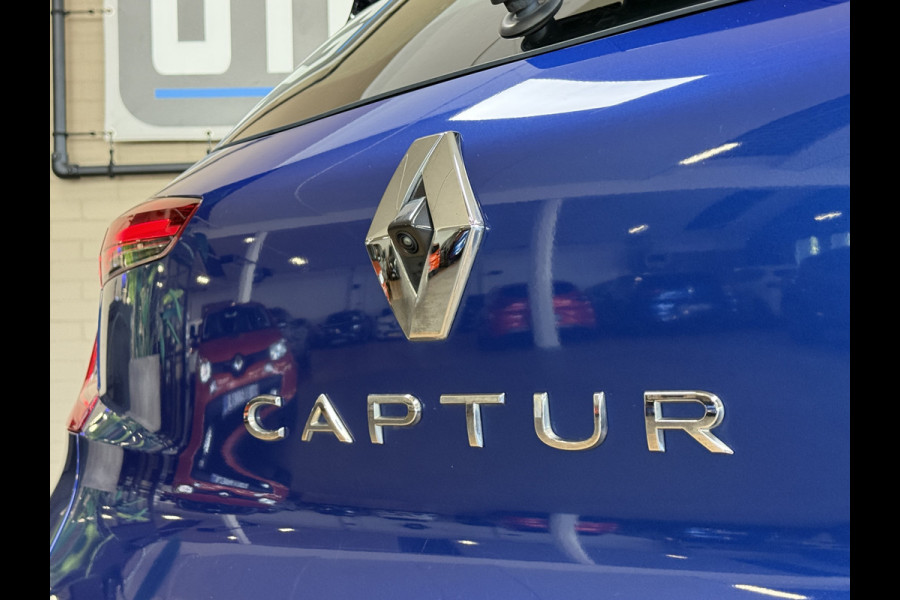 Renault Captur 1.3 TCe 130 Intens | Groot Navi | 360 Camera | 17" | PDC V+A | Trekhaak | 100% Onderhouden!