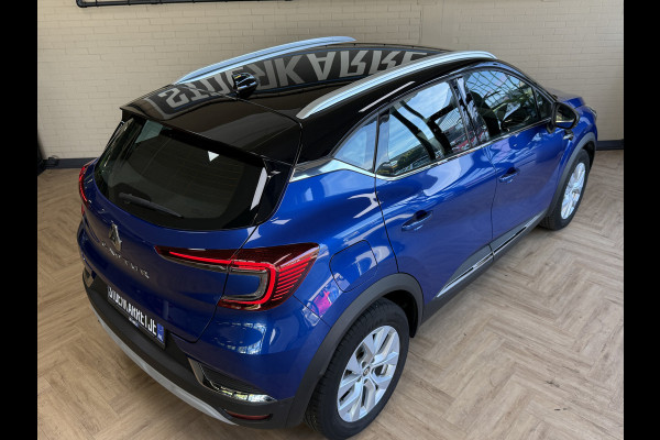 Renault Captur 1.3 TCe 130 Intens | Groot Navi | 360 Camera | 17" | PDC V+A | Trekhaak | 100% Onderhouden!