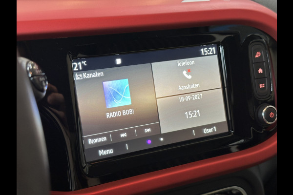 Renault Twingo 0.9 TCe 92pk | Le coq Sportif | Navi R-Link | Clima | 16" | Camera | Led | Carplay | 100 % Dealer onderhouden!