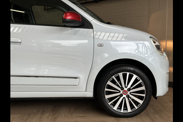 Renault Twingo 0.9 TCe 92pk | Le coq Sportif | Navi R-Link | Clima | 16" | Camera | Led | Carplay | 100 % Dealer onderhouden!