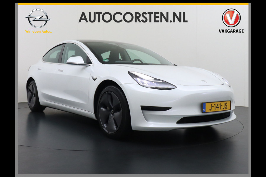 Tesla Model 3 RWD SR+ 60kWh 325PK Lmv  AutoPilot Leder PanoDak Adaptive-Cruise Lmv Camera's Elektr.-Stuur+Stoelen+Spiegels+Geheugen+Easy-Entry Navi LED Comfortstoelen ACC DAB Voorverwarmen interieur via App Keyless via Telefoonsleutel One-Pedal-Drive Origineel Nederlandse auto tot 11kw laden thuis! 1.584kg licht!