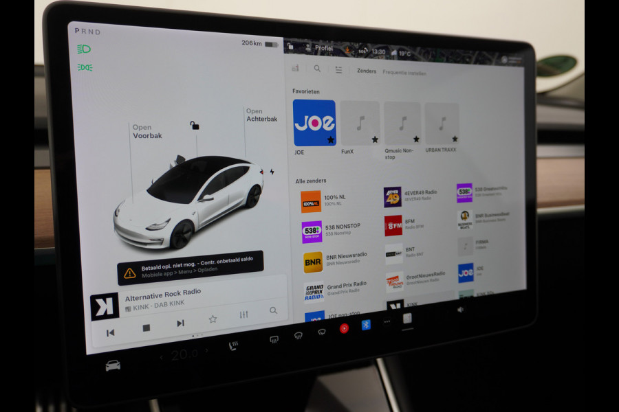 Tesla Model 3 RWD SR+ 60kWh 325PK Lmv  AutoPilot Leder PanoDak Adaptive-Cruise Lmv Camera's Elektr.-Stuur+Stoelen+Spiegels+Geheugen+Easy-Entry Navi LED Comfortstoelen ACC DAB Voorverwarmen interieur via App Keyless via Telefoonsleutel One-Pedal-Drive Origineel Nederlandse auto tot 11kw laden thuis! 1.584kg licht!