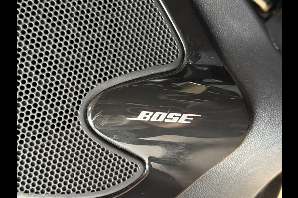 Renault Clio 0.9 TCe 90pk | Bose | R-Link Navi | 17 inch | Stoelverwarming | LED | Camera | 100% Dealer onderhouden! Renault Clio 0.9 TCe 90pk | Bose | R-Link Navi | 17 inch | Stoelverwarming | LED | Camera | 100% Dealer onderhouden!