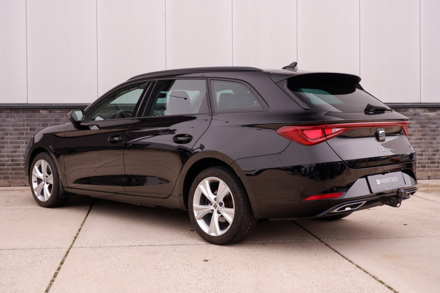 Seat Leon Sportstourer 1.4 TSI eHybrid PHEV FR Business Intense | Elek. Trekhaak | LED | Carplay | Camera | Sfeerverlichting | Virtual Cockpit