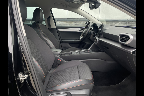Seat Leon Sportstourer 1.4 TSI eHybrid PHEV FR Business Intense | Elek. Trekhaak | LED | Carplay | Camera | Sfeerverlichting | Virtual Cockpit