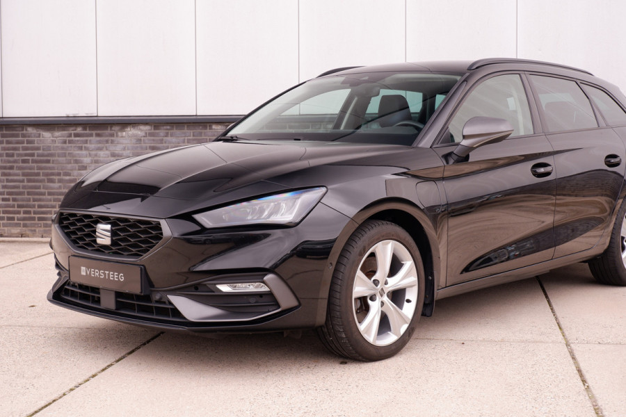 Seat Leon Sportstourer 1.4 TSI eHybrid PHEV FR Business Intense | Elek. Trekhaak | LED | Carplay | Camera | Sfeerverlichting | Virtual Cockpit