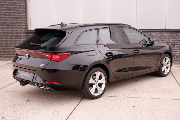 Seat Leon Sportstourer 1.4 TSI eHybrid PHEV FR Business Intense | Elek. Trekhaak | LED | Carplay | Camera | Sfeerverlichting | Virtual Cockpit