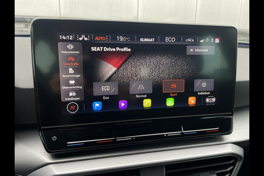 Seat Leon Sportstourer 1.4 TSI eHybrid PHEV FR Business Intense | Elek. Trekhaak | LED | Carplay | Camera | Sfeerverlichting | Virtual Cockpit