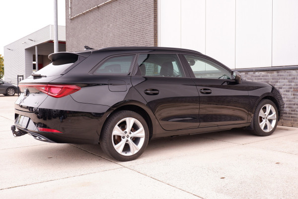 Seat Leon Sportstourer 1.4 TSI eHybrid PHEV FR Business Intense | Elek. Trekhaak | LED | Carplay | Camera | Sfeerverlichting | Virtual Cockpit