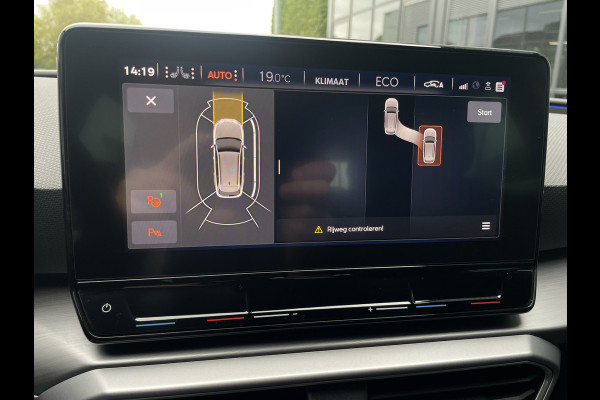 Seat Leon Sportstourer 1.4 TSI eHybrid PHEV FR Business Intense | Elek. Trekhaak | LED | Carplay | Camera | Sfeerverlichting | Virtual Cockpit