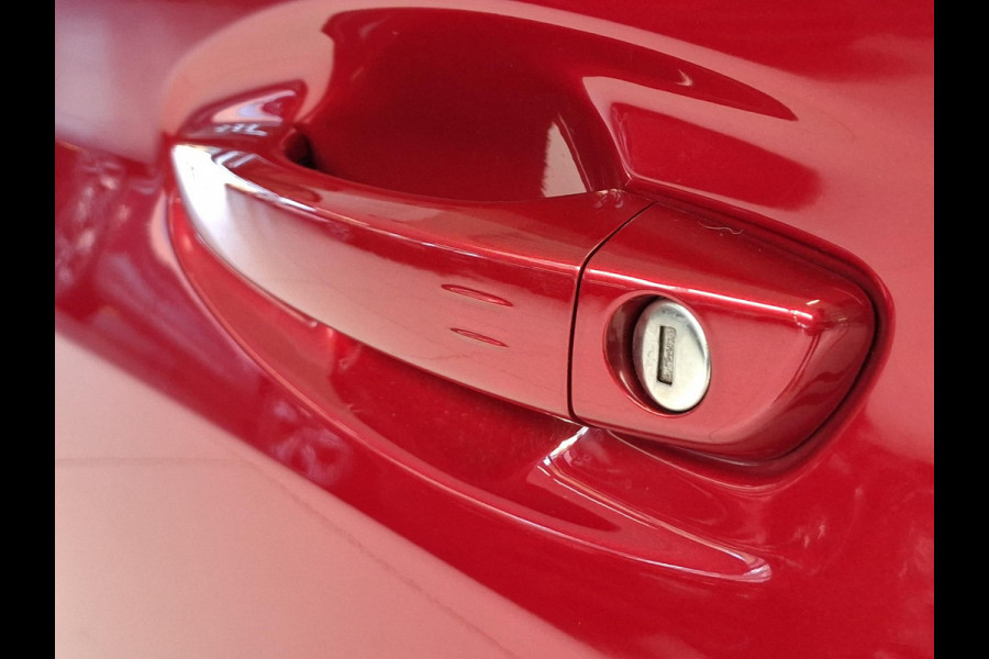 Peugeot 208 1.2 PureTech 100 GT | Navigatie | 360° Camera | Keyless Entry | Apple Carplay/Android Auto |