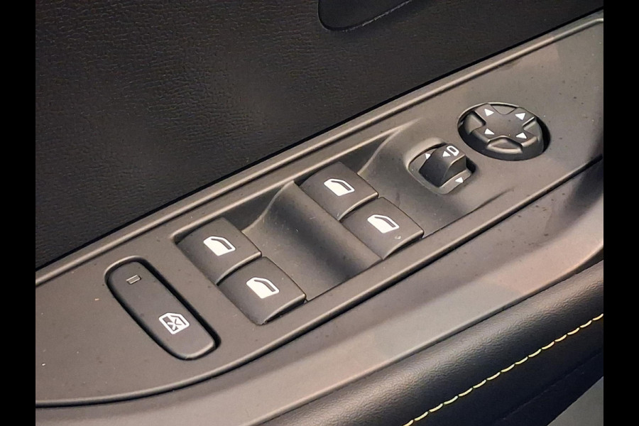 Peugeot 208 1.2 PureTech 100 GT | Navigatie | 360° Camera | Keyless Entry | Apple Carplay/Android Auto |