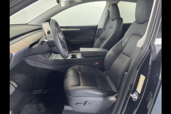 Tesla Model Y Long Range AWD 75 kWh 351 PK / Leder / Camera / Autopilot