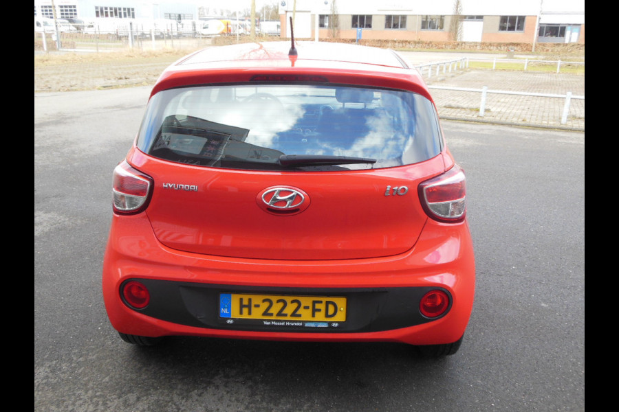 Hyundai i10 1.0i Comfort Staat in Hoogeveen