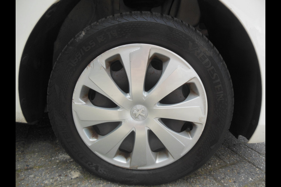 Peugeot 108 1.0 e-VTi Active Staat in De Krim