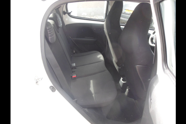 Peugeot 108 1.0 e-VTi Active Staat in De Krim