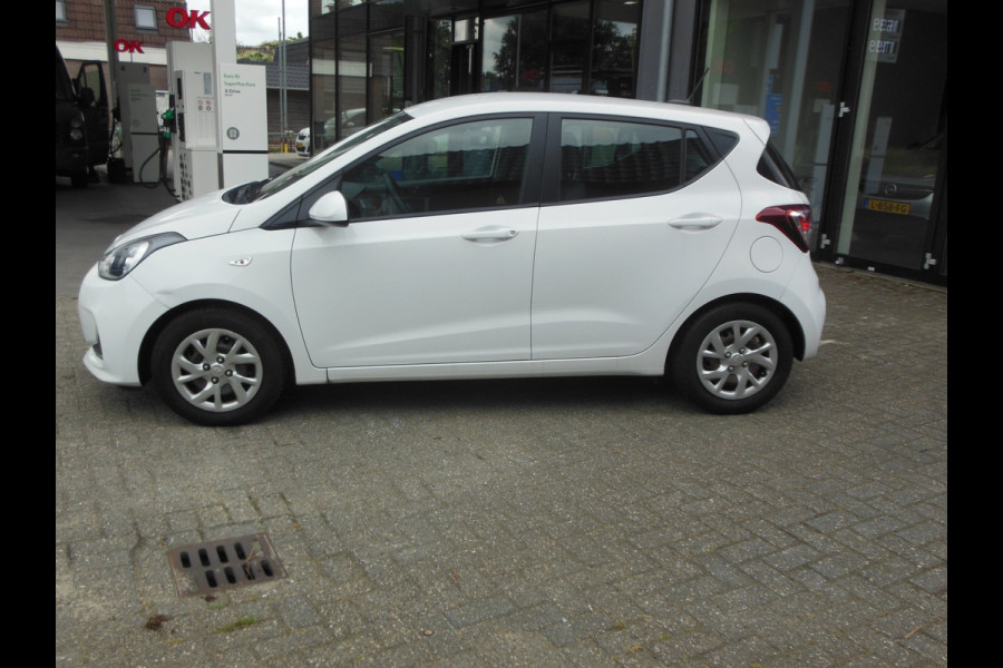 Hyundai i10 1.0i Comfort Staat in De Krim