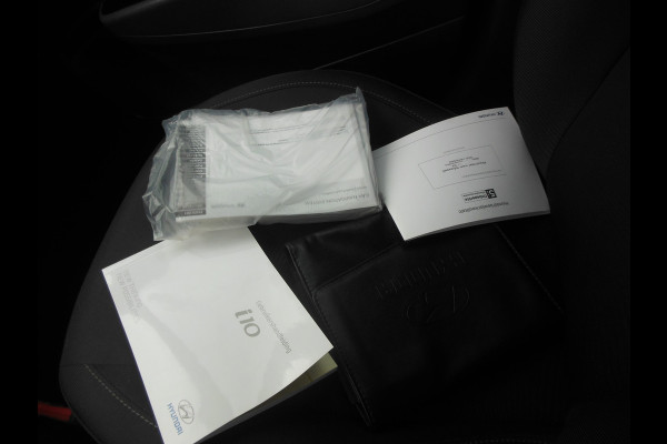 Hyundai i10 1.0i Comfort Staat in De Krim