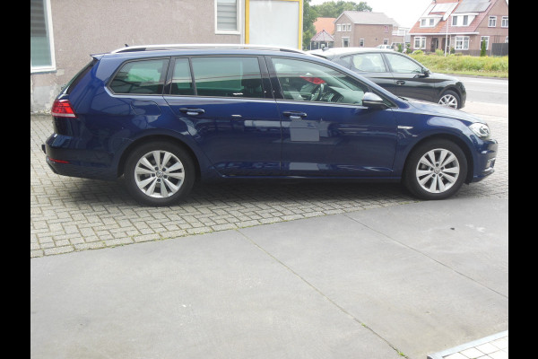 Volkswagen GOLF Variant 1.5 TSI Comfortline Business Staat in De Krim