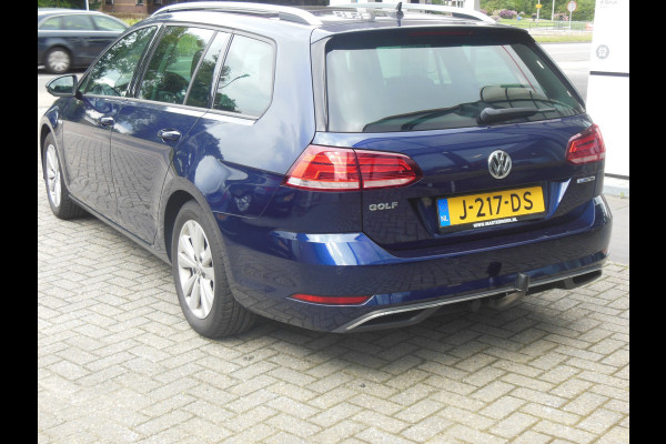 Volkswagen GOLF Variant 1.5 TSI Comfortline Business Staat in De Krim