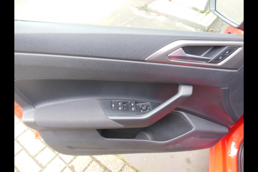 Volkswagen Polo 1.0 TSI Comfortline Staat in De Krim