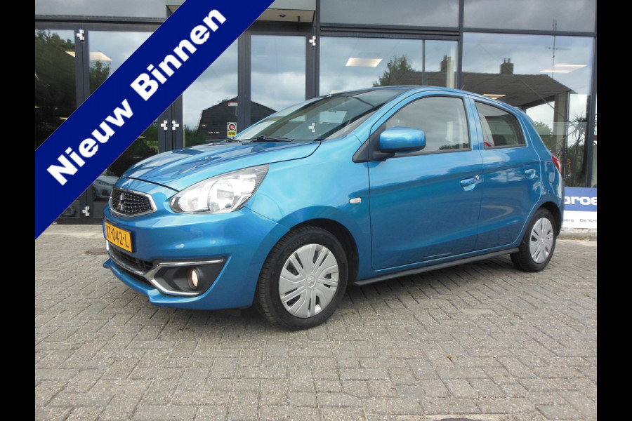 Mitsubishi Space Star 1.0 Cool+ Staat in De Krim