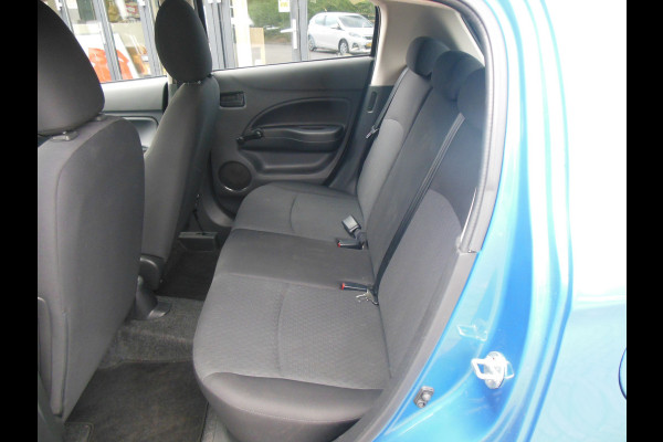 Mitsubishi Space Star 1.0 Cool+ Staat in De Krim