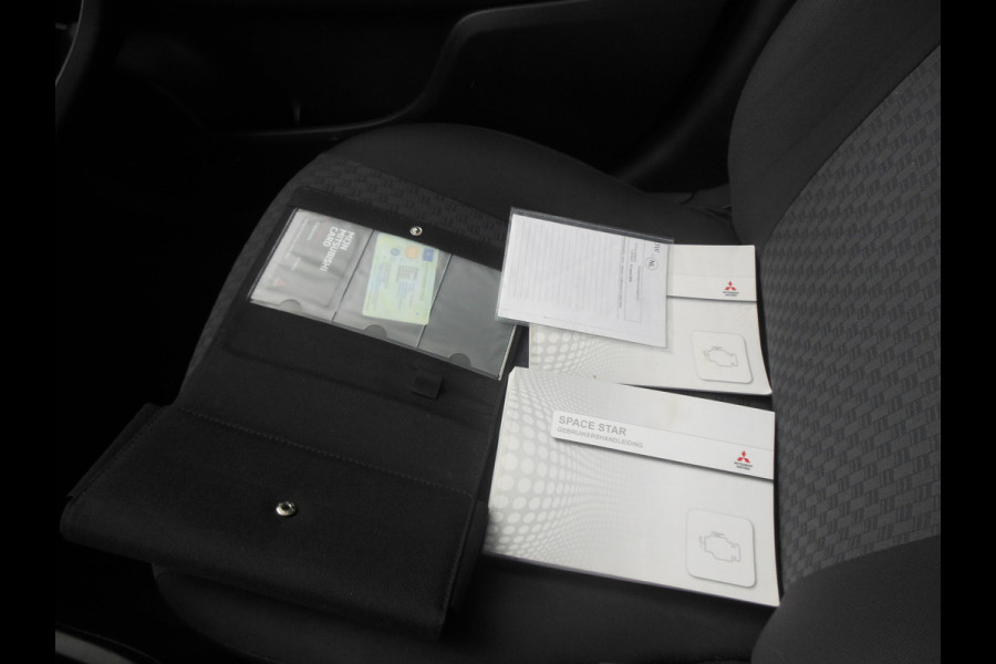 Mitsubishi Space Star 1.0 Cool+ Staat in De Krim