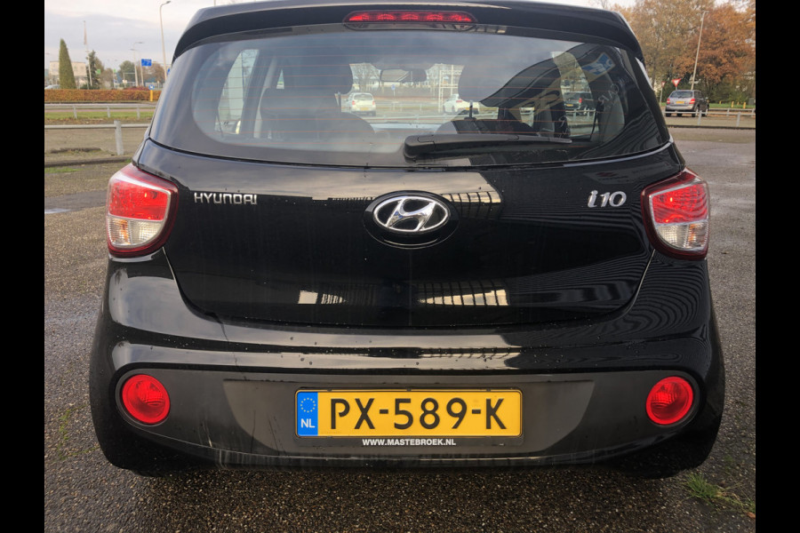 Hyundai i10 1.0i i-Motion | Airco | Elektrische ramen voor | Radio/USB/AUX | 5drs. |  Staat in Hoogeveen