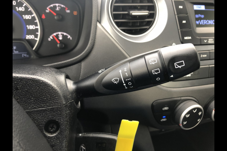 Hyundai i10 1.0i i-Motion | Airco | Elektrische ramen voor | Radio/USB/AUX | 5drs. |  Staat in Hoogeveen