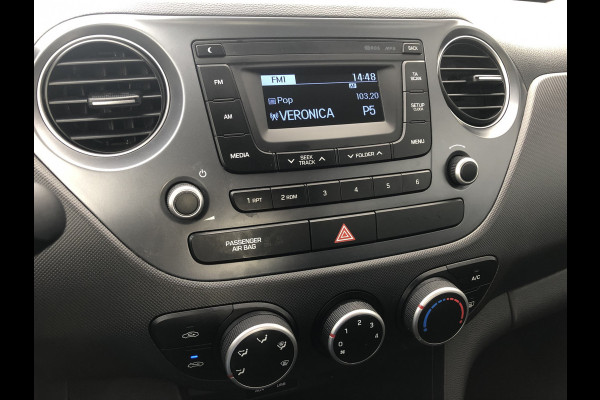 Hyundai i10 1.0i i-Motion | Airco | Elektrische ramen voor | Radio/USB/AUX | 5drs. |  Staat in Hoogeveen