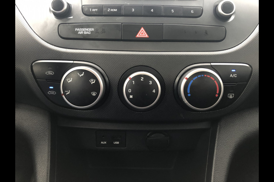 Hyundai i10 1.0i i-Motion | Airco | Elektrische ramen voor | Radio/USB/AUX | 5drs. |  Staat in Hoogeveen