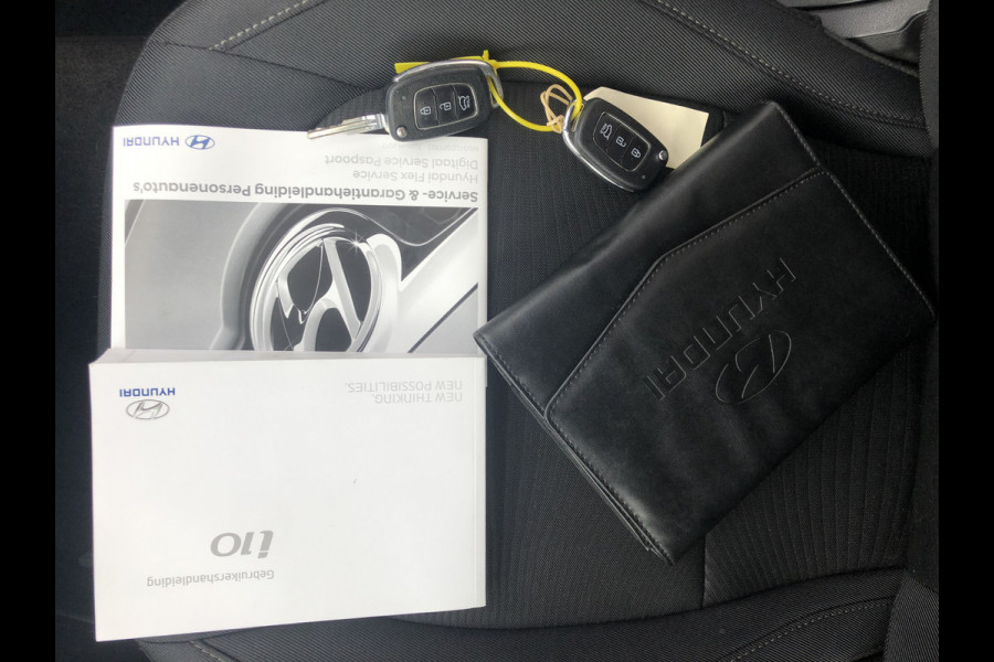 Hyundai i10 1.0i i-Motion | Airco | Elektrische ramen voor | Radio/USB/AUX | 5drs. |  Staat in Hoogeveen