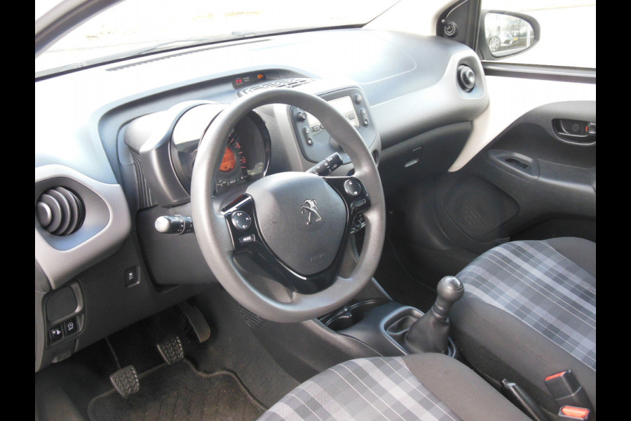 Peugeot 108 1.0 e-VTi Active Staat in Hoogeveen