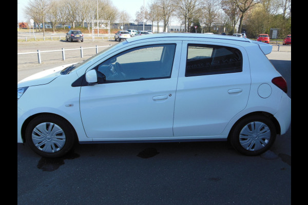Mitsubishi Space Star 1.0 Cool+ staat in Hoogeveen
